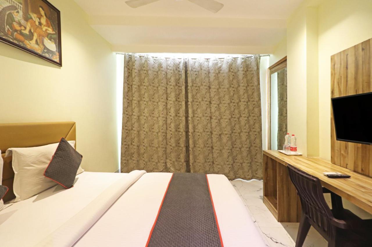 Hotel Good Vibe Near Delhi Igi Airport Yeni Delhi Dış mekan fotoğraf